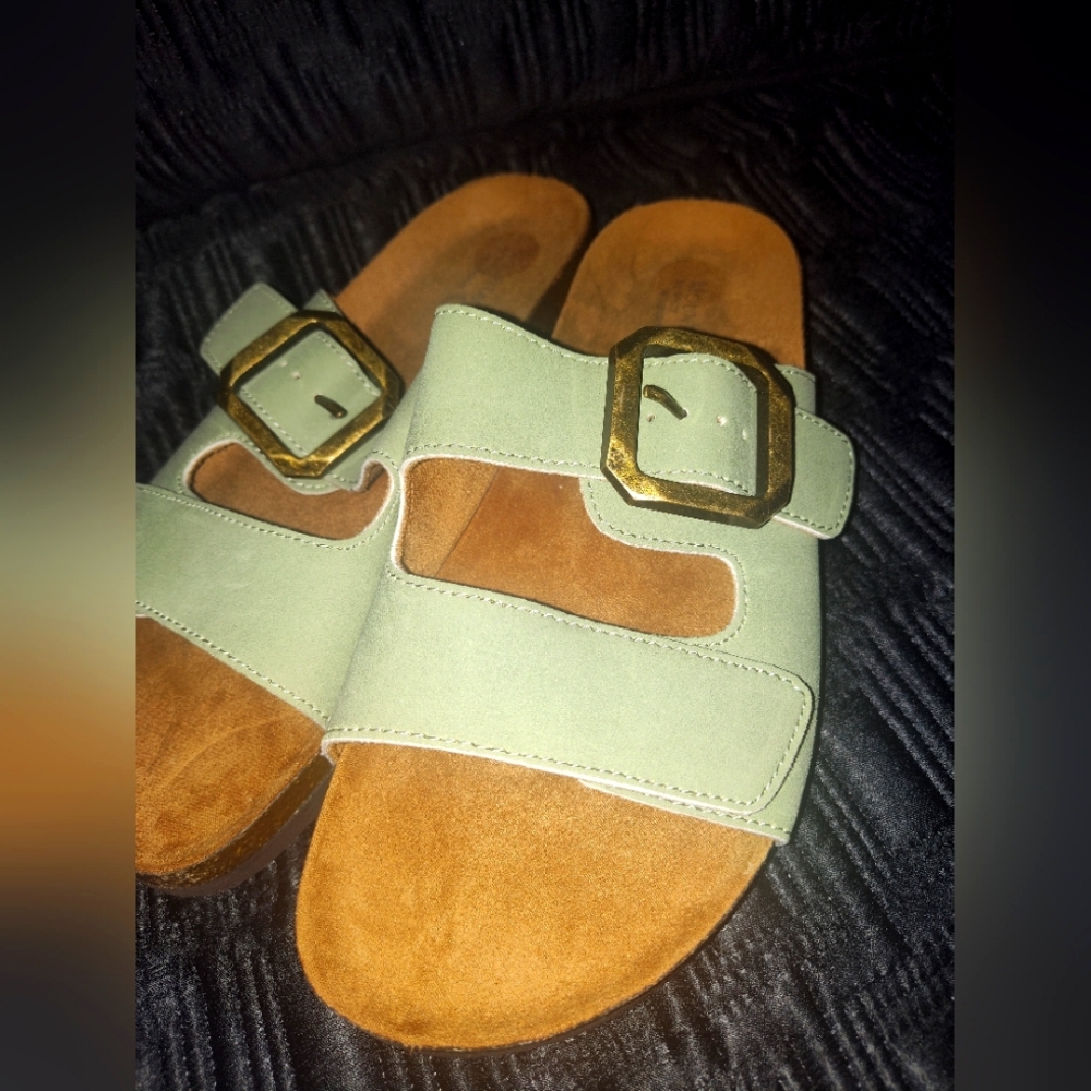 Elegant Green Sandals with Gold Buckle From Mountain Sole